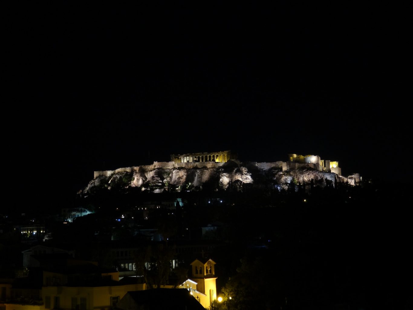 Blick von der Dachterasse auf die Akroplis